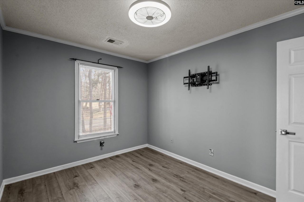 195 Lexington Lane Photo 26