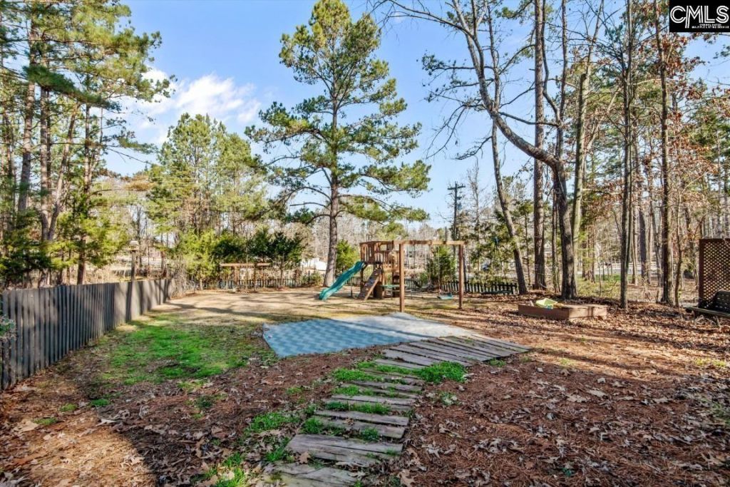 195 Lexington Lane Photo 33