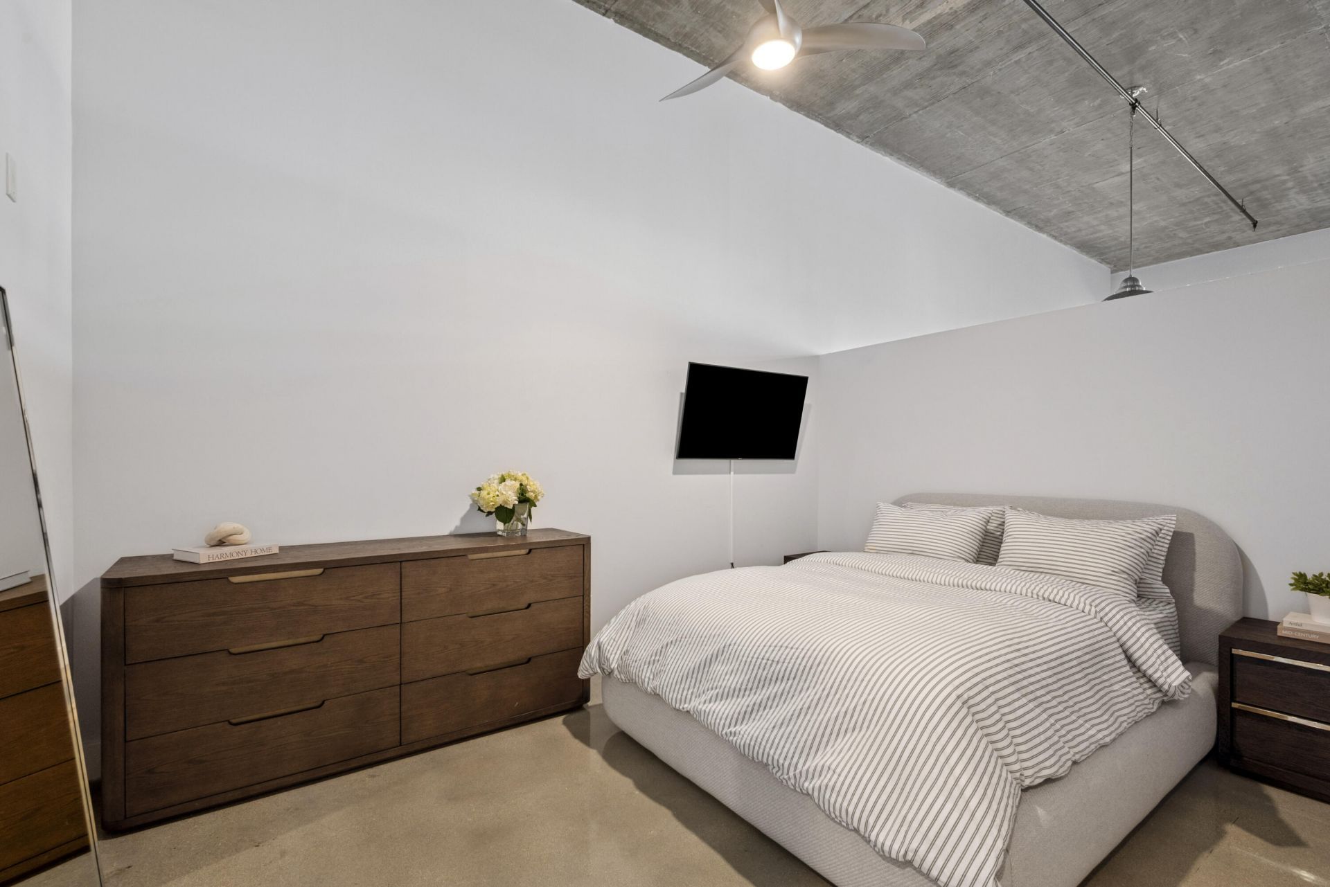 185 NE 4th Avenue, Unit 208, Delray Beach, FL 33483 Photo