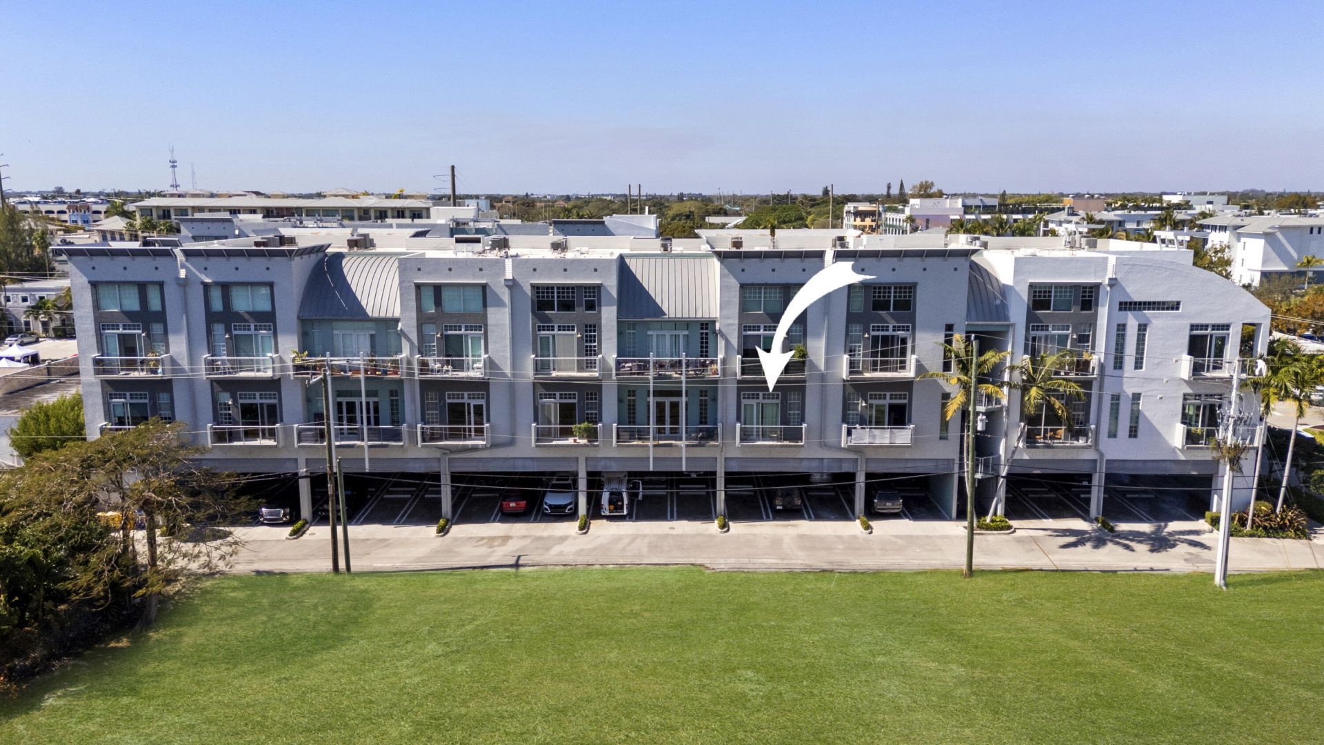 185 NE 4th Avenue, Unit 208, Delray Beach, FL 33483 Photo