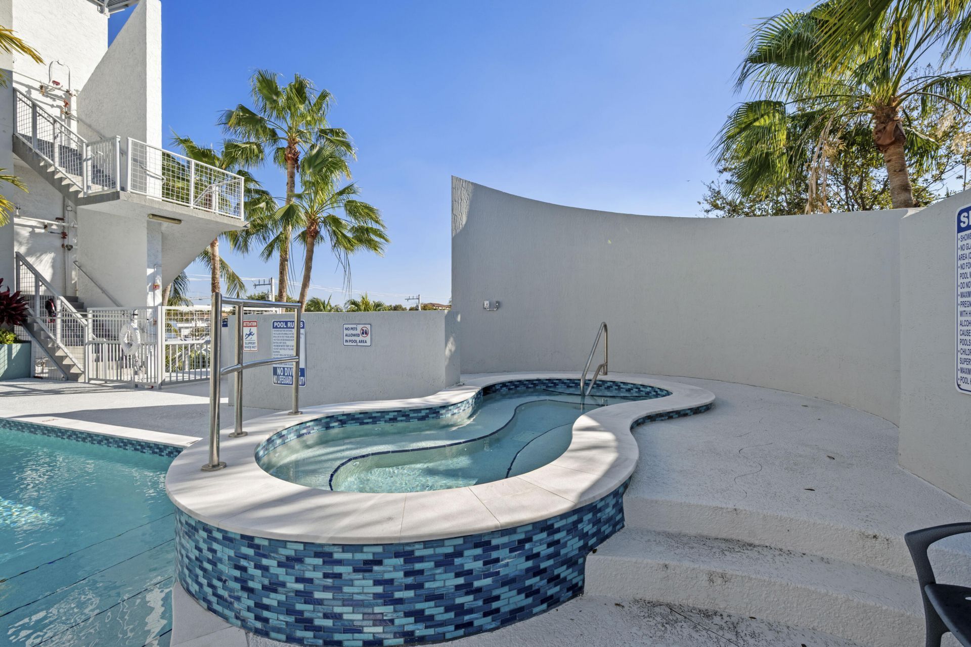 185 NE 4th Avenue, Unit 208, Delray Beach, FL 33483 Photo