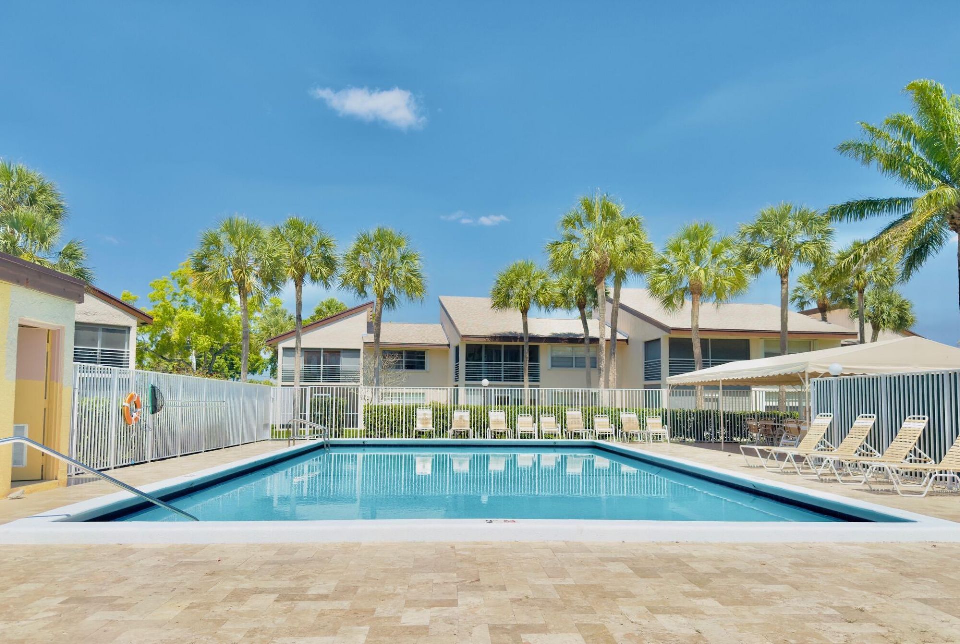 8765 Azalea Court, Unit 204, Tamarac, FL 33321 Photo