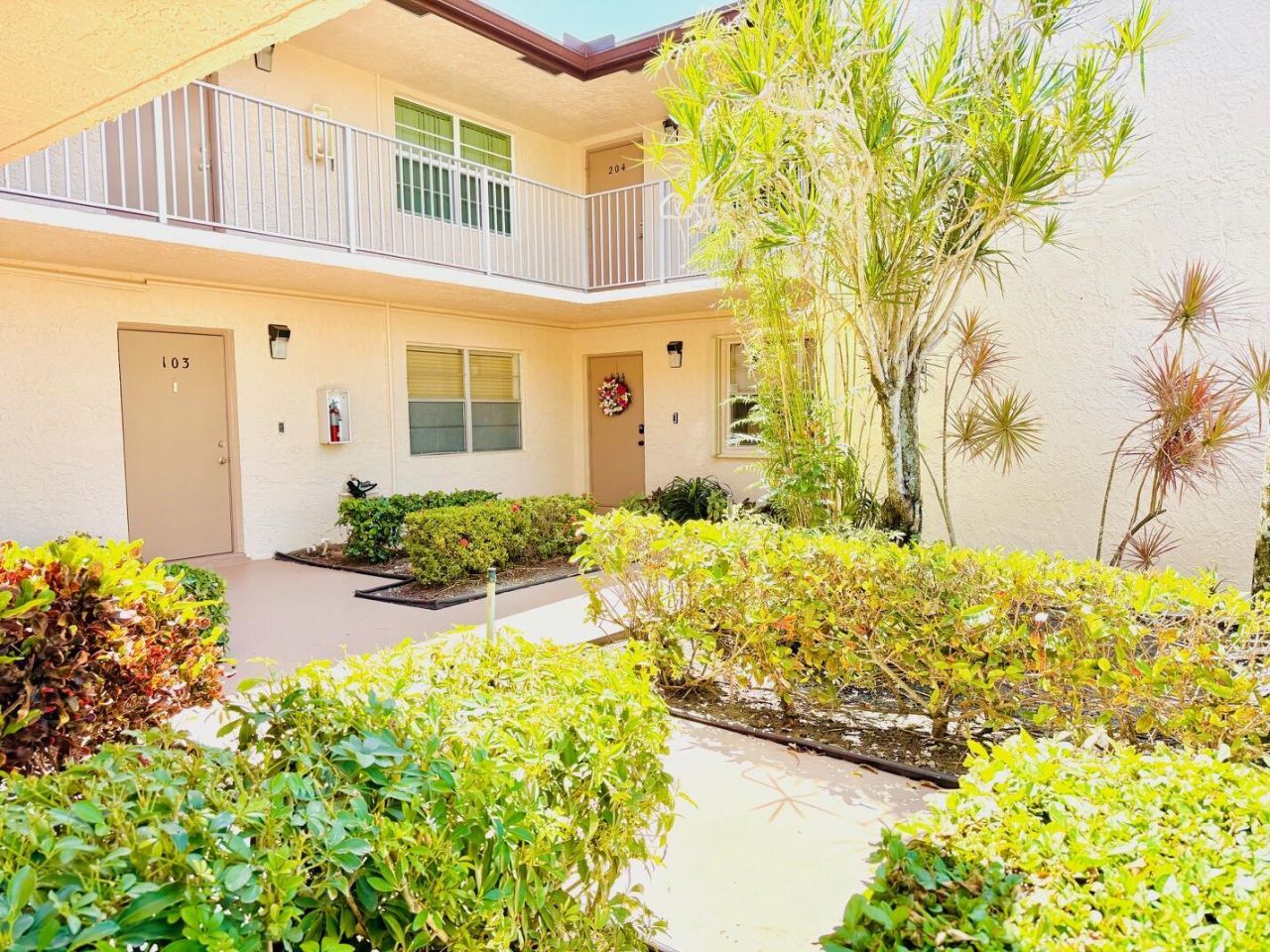 8765 Azalea Court, Unit 204, Tamarac, FL 33321 Photo