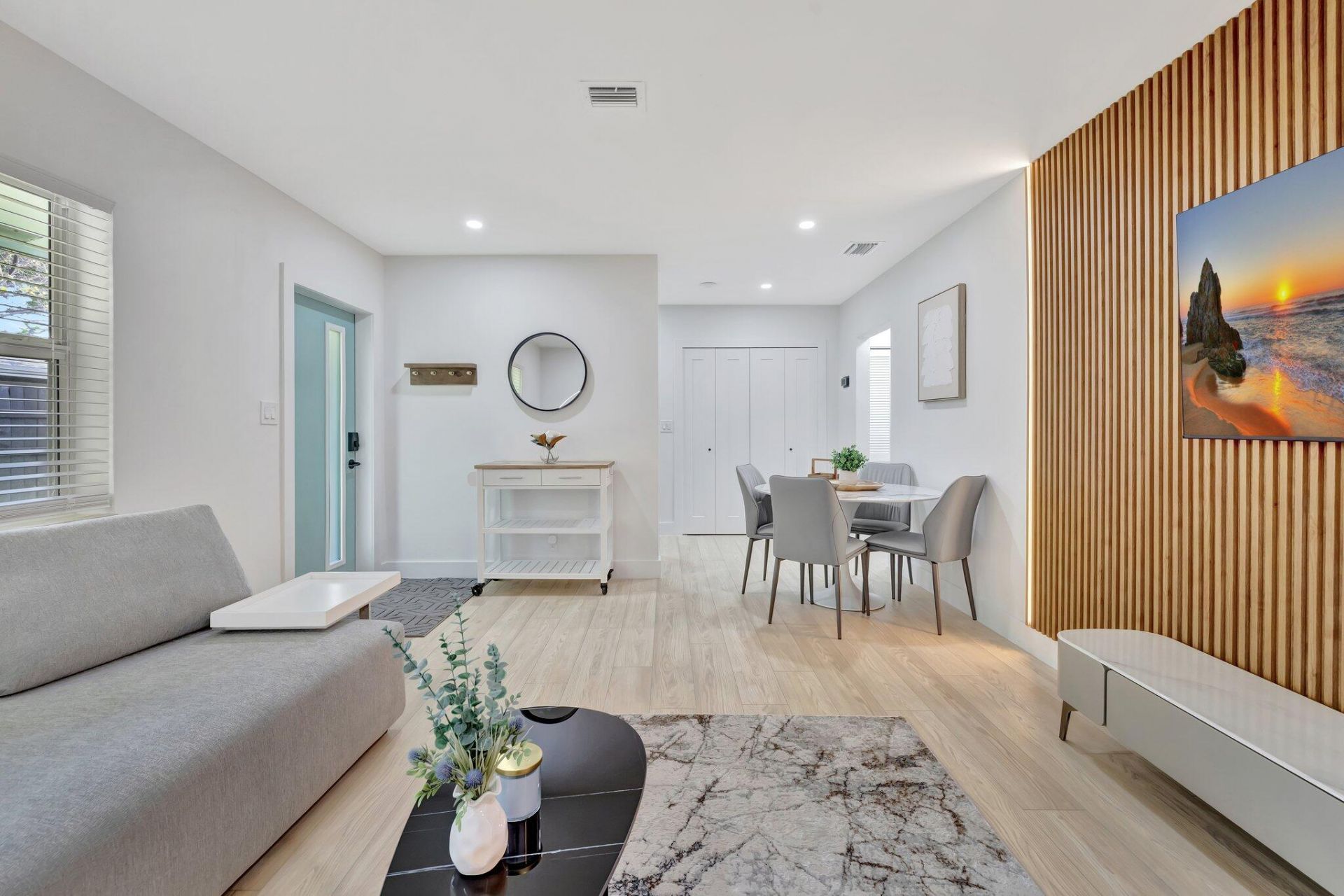 934 NW 4th Avenue, Unit 1-4, Fort Lauderdale, FL 33311 Photo