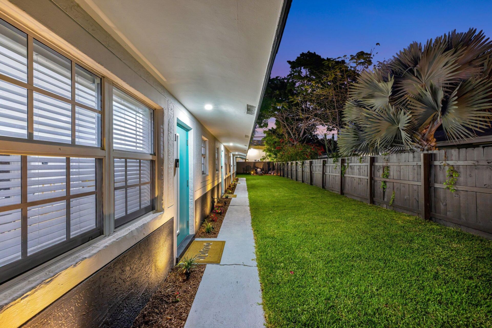 934 NW 4th Avenue, Unit 1-4, Fort Lauderdale, FL 33311 Photo