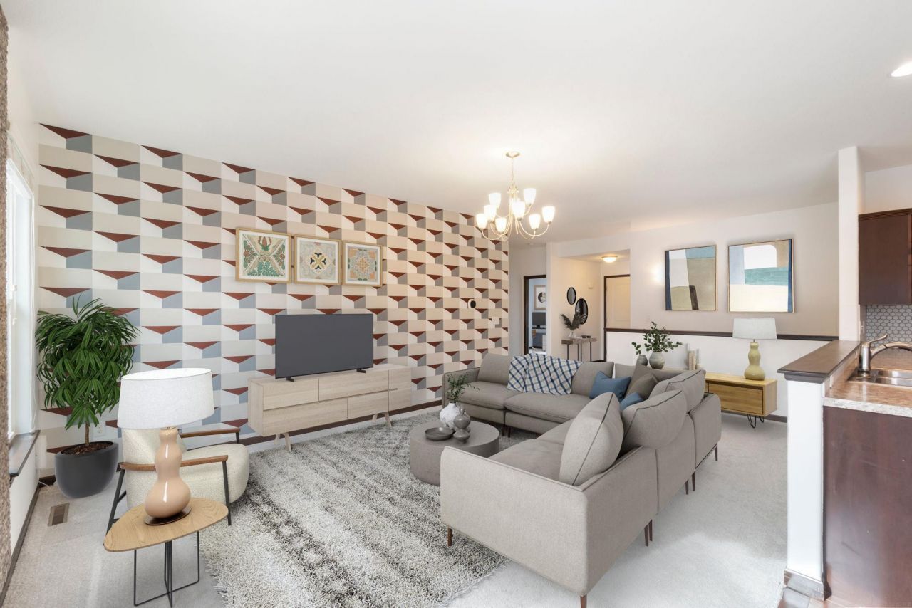 1420 Hummingbird Circle, Waterloo, IA 50702 Main Photo