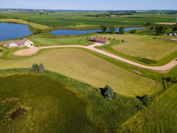 125 Heritage Trail, Hadley, MN 56151