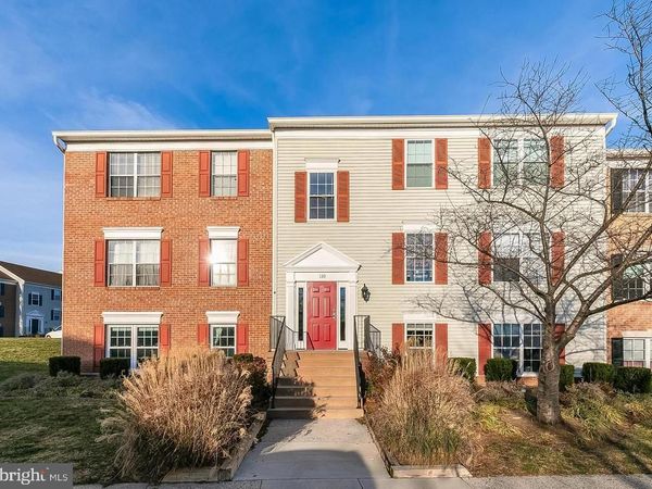 110 PROSPERITY AVENUE SE, Unit D, LEESBURG, VA 20175