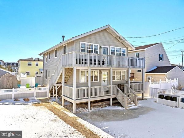 6 E 35TH STREET #B, LONG BEACH TOWNSHIP, NJ 08008