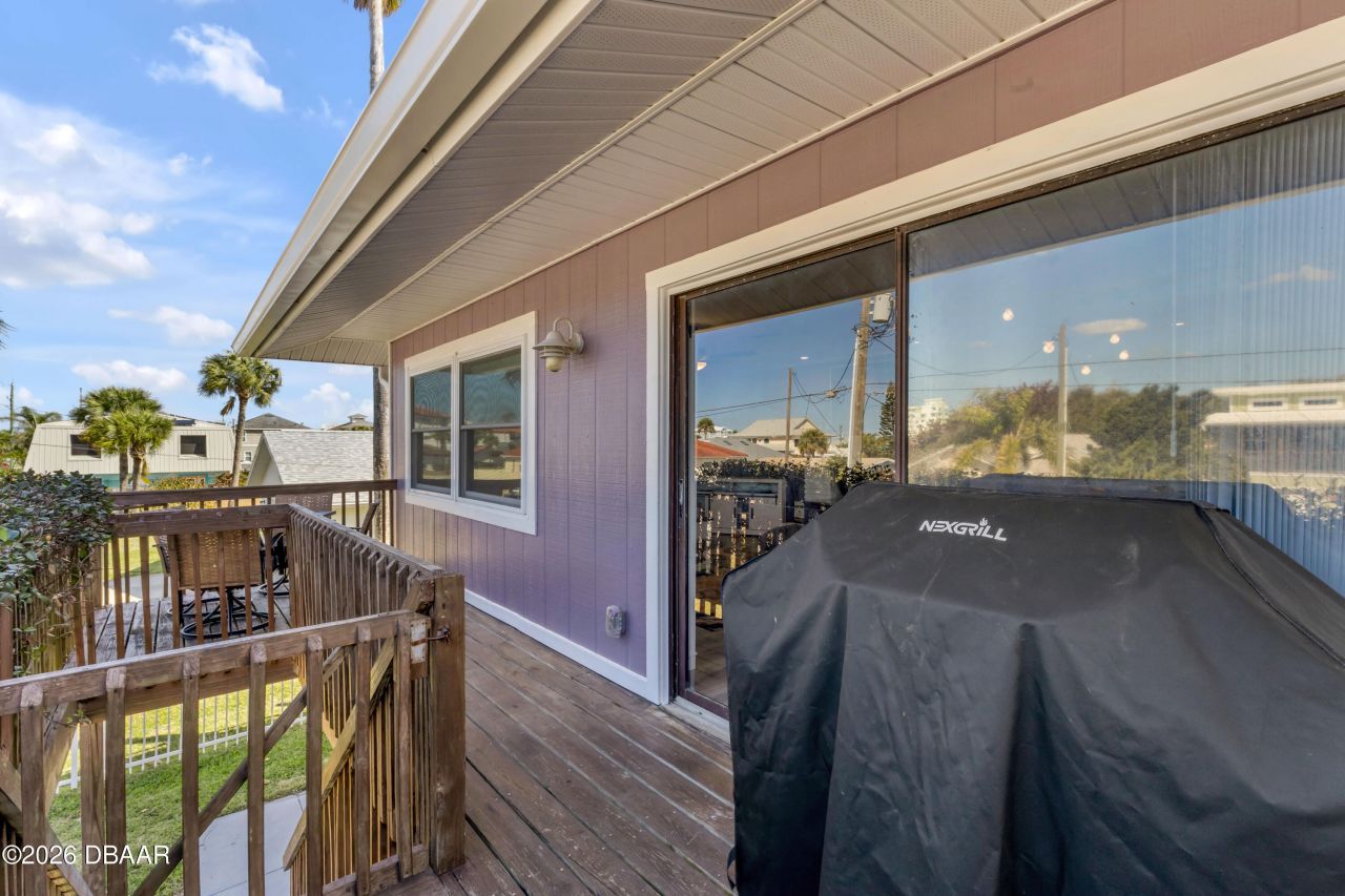 831 E 21st Avenue, New Smyrna Beach, FL 32169 Photo