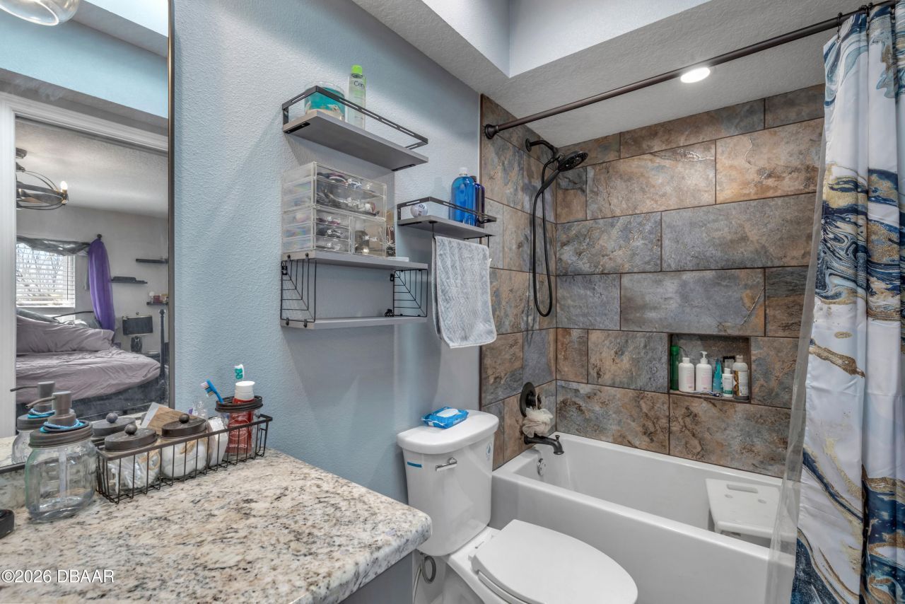 831 E 21st Avenue, New Smyrna Beach, FL 32169 Photo