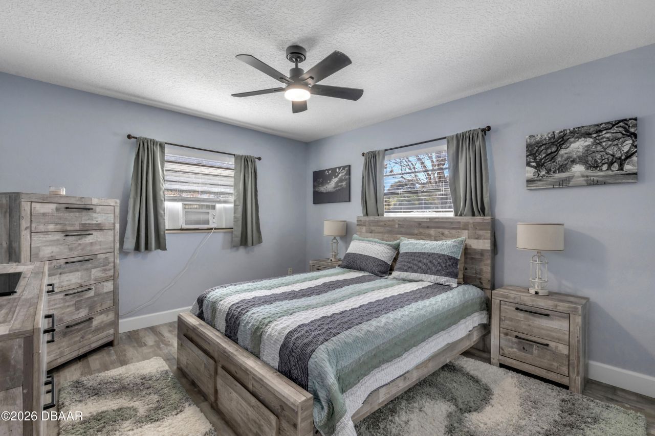 831 E 21st Avenue, New Smyrna Beach, FL 32169 Photo