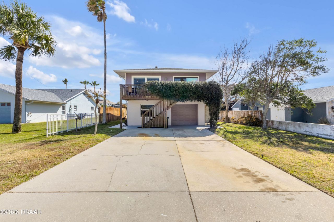 831 E 21st Avenue, New Smyrna Beach, FL 32169 Photo