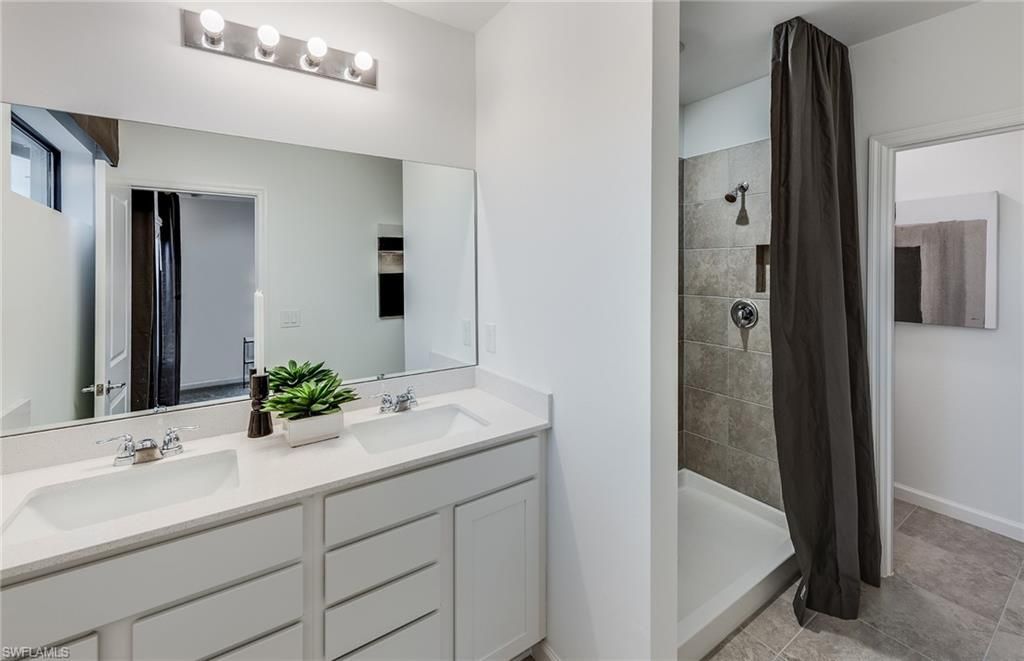 1694 Lake Jessup Cir , Cape Coral, FL 33909 Photo