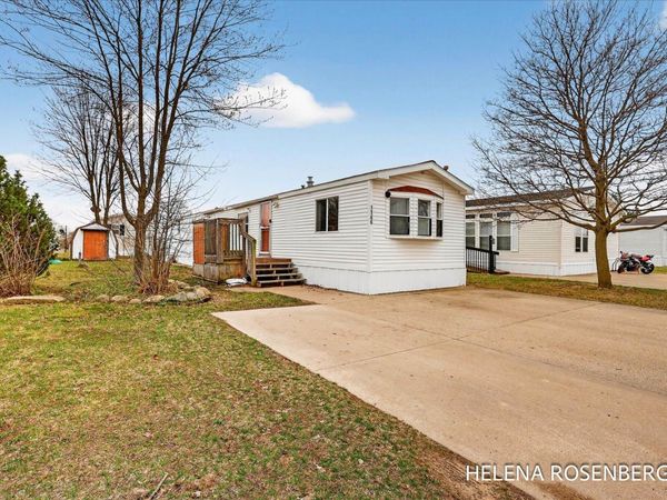 1146 Saskatoon Trail, Wayland, MI 49348