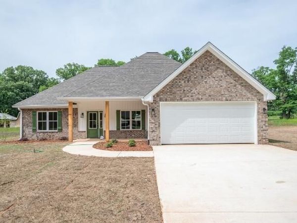 359 Troy Ln, Starkville, MS 39759