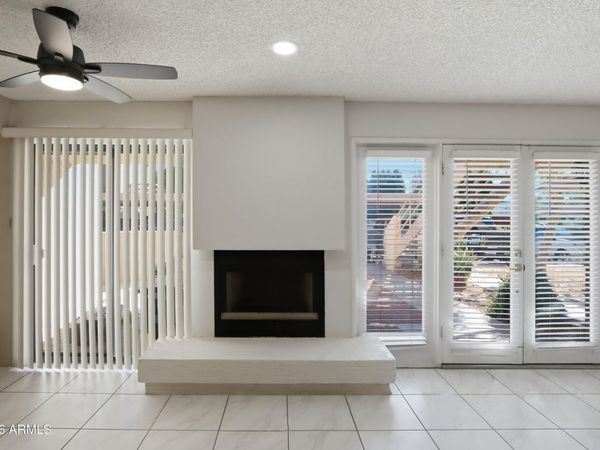 1832 N 52ND Street, Unit 104, Phoenix, AZ 85008
