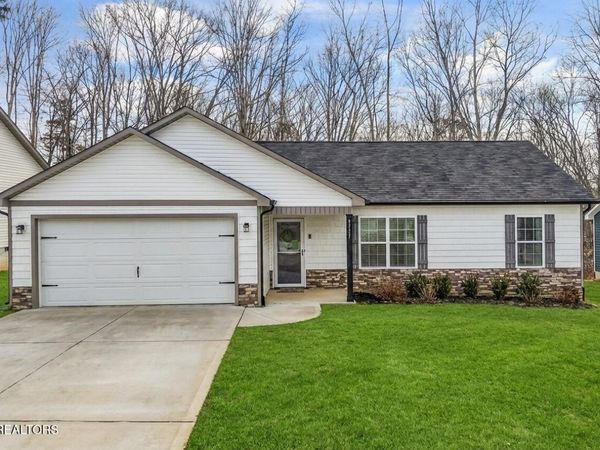 3337 Townsend Park Lane, Powell, TN 37849