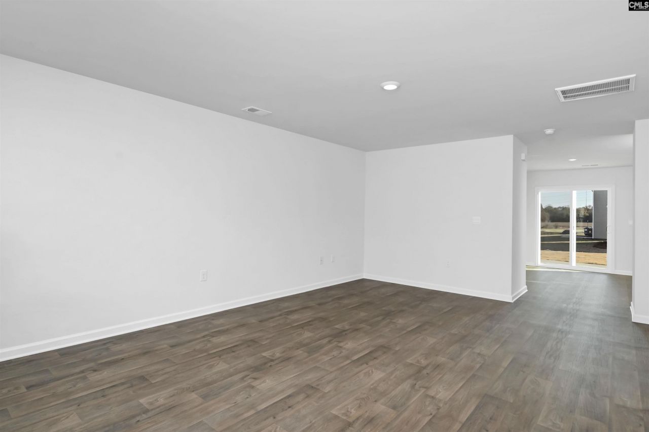 458 Wisteria Walk Way  Photo 6