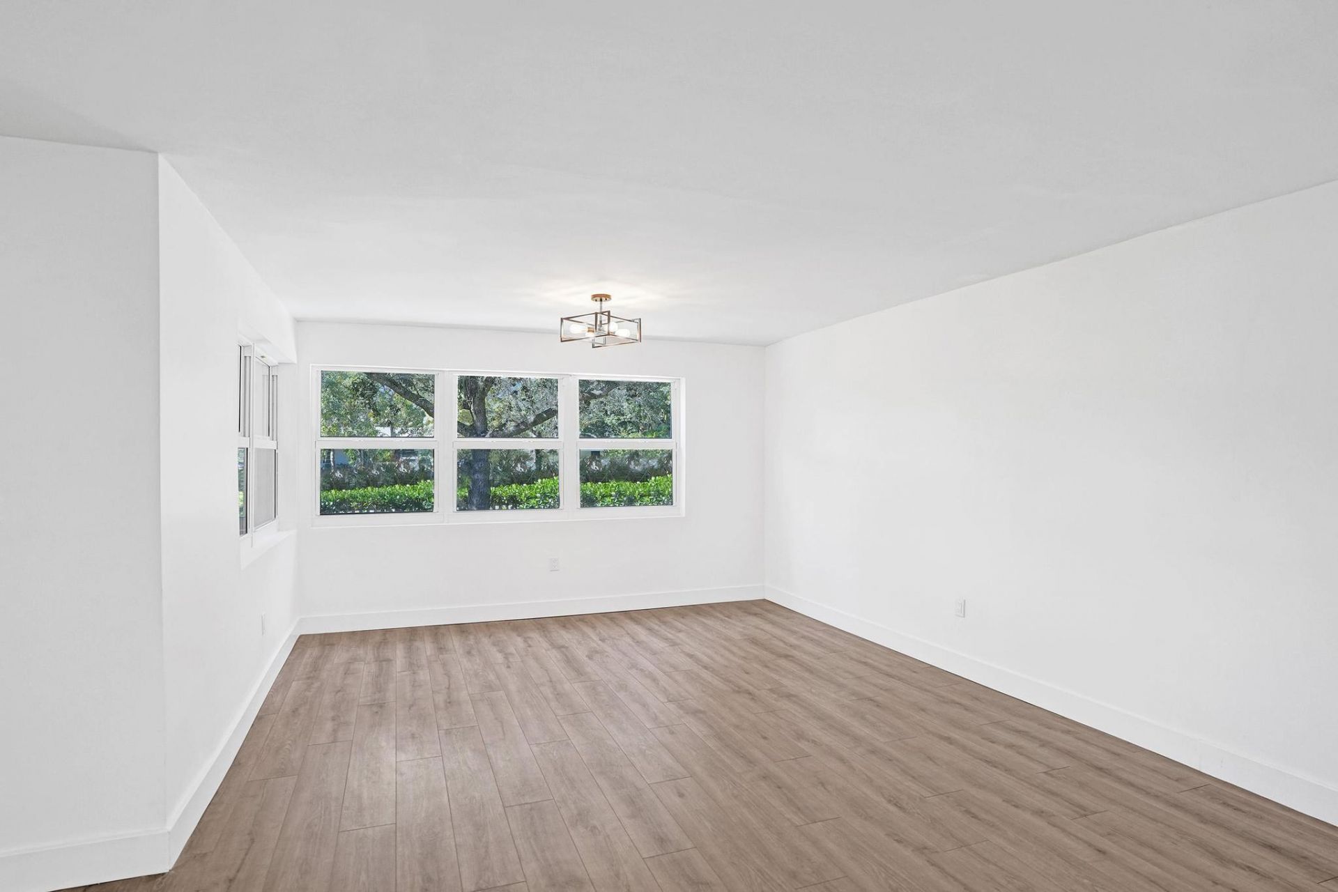 216 Bayberry Drive, Plantation, FL 33317 Photo