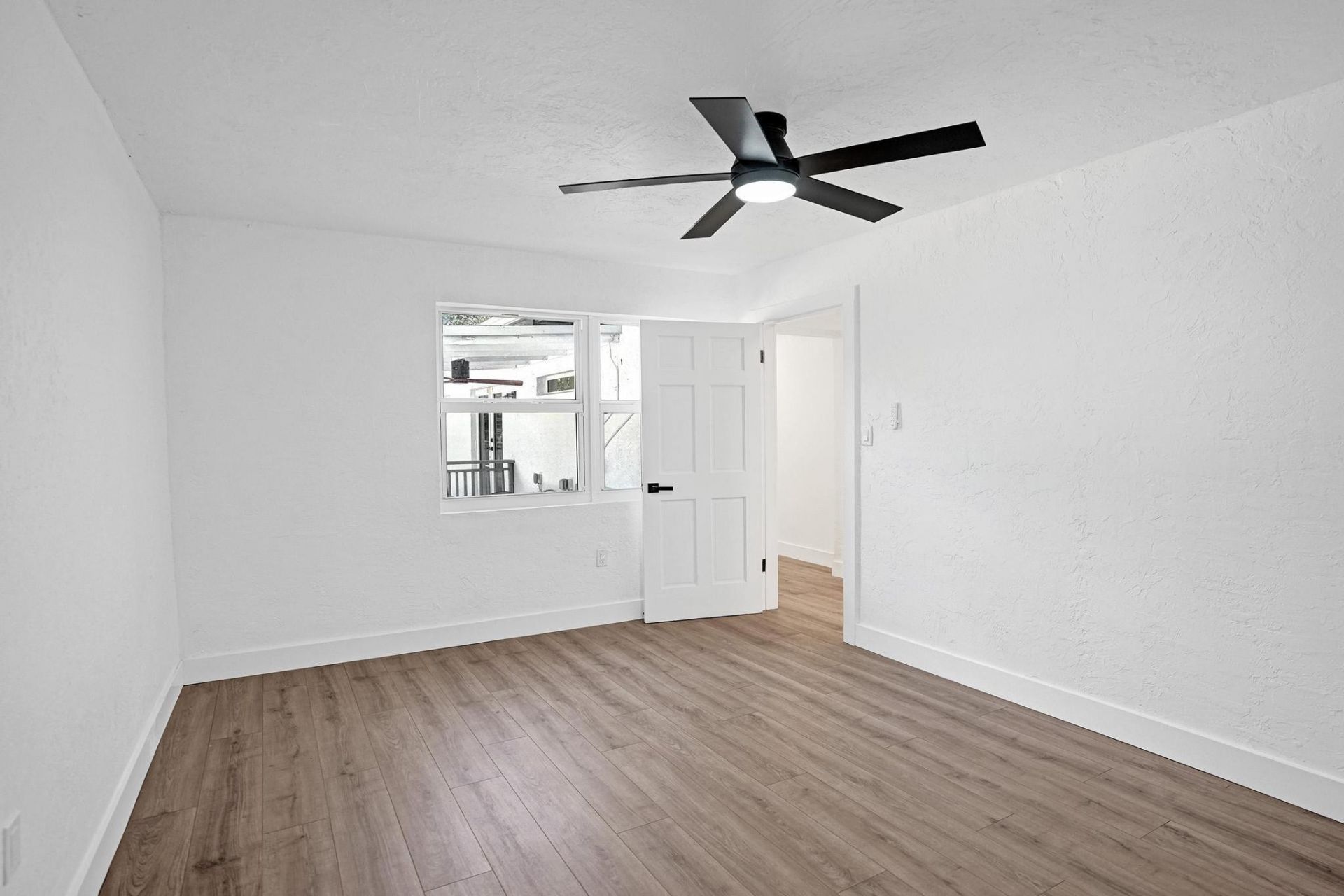 216 Bayberry Dr, Plantation, FL 33317 Photo