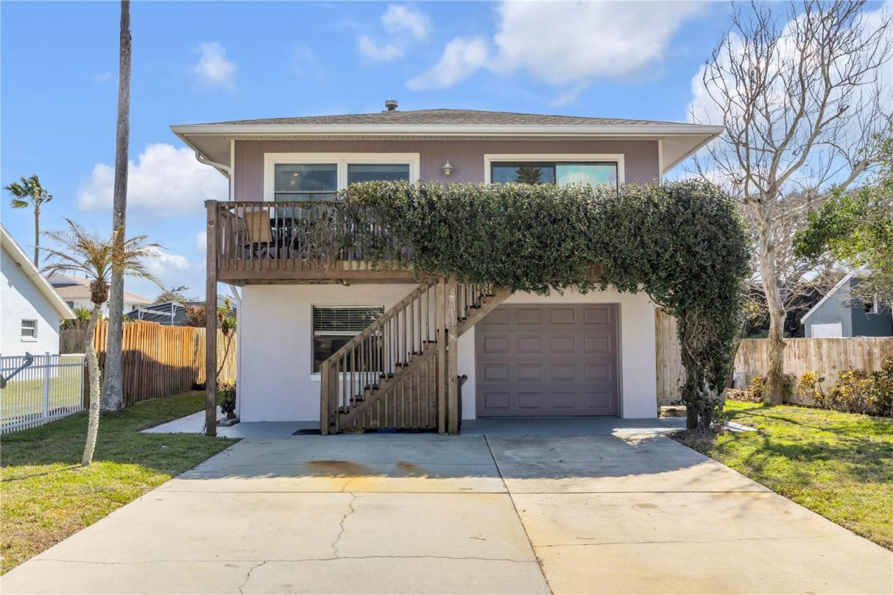 831 E 21st Avenue, New Smyrna Beach, FL 32169 Photo