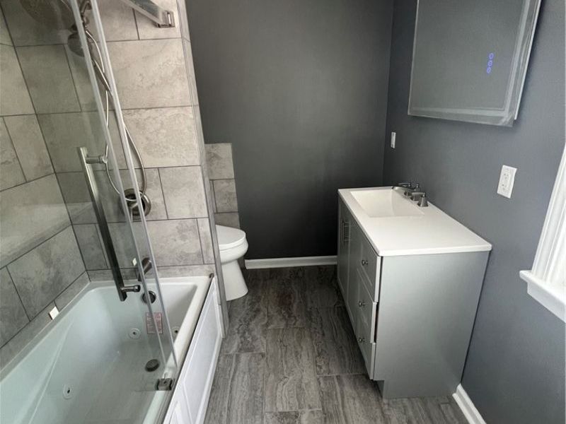 851 Wellmon Street, Bedford, OH 44146 Photo 18