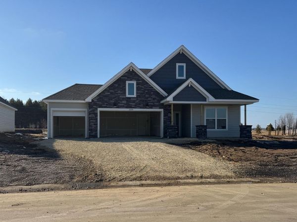 20149 Ginseng Way, Lakeville, MN 55044