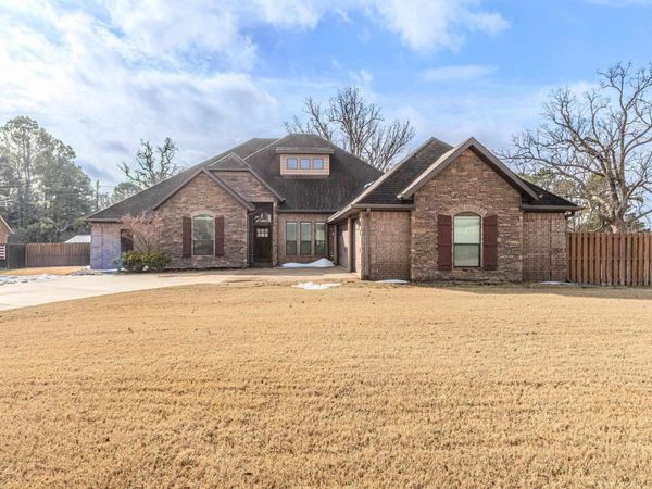 4600 Glen Echo Drive, Paragould, AR 72450