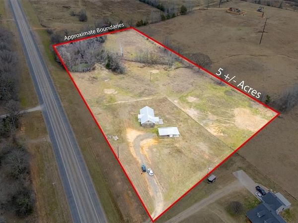 5302 N State Highway 37, Winnsboro, TX 75494