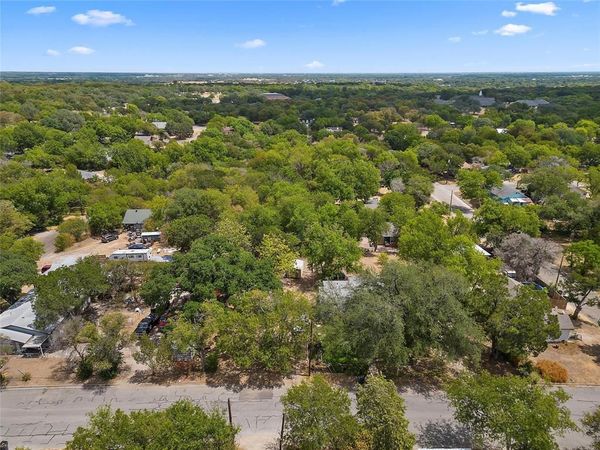 2909 N 17th Street, Waco, TX 76708