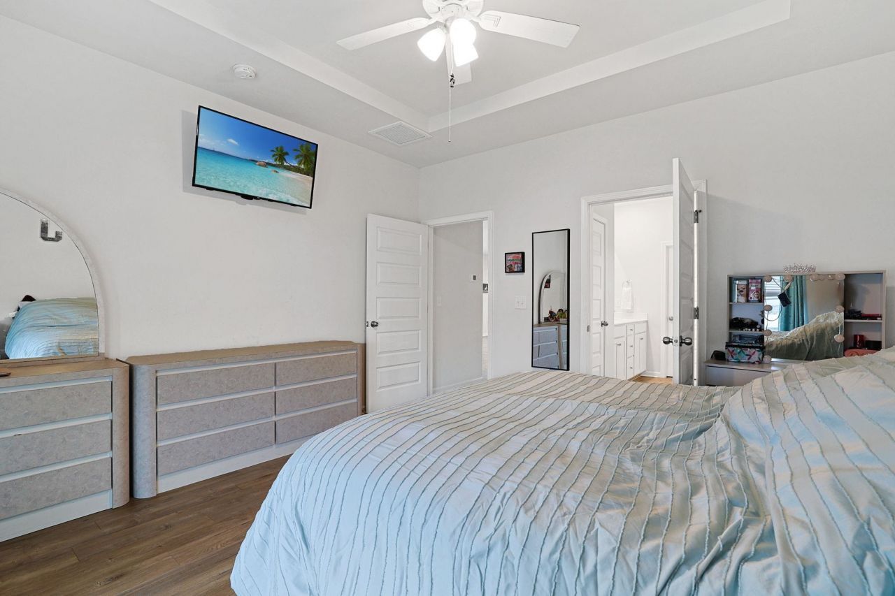 3061 Sistine St. Photo 15