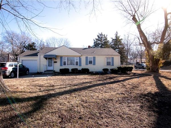 5433 Willow Avenue, Raytown, MO 64133