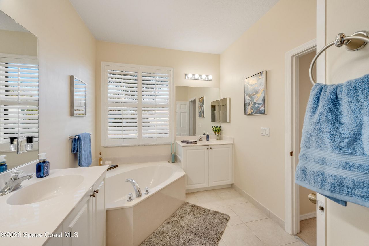 1325 Shoreline Circle, Sebastian, FL 32958 Photo