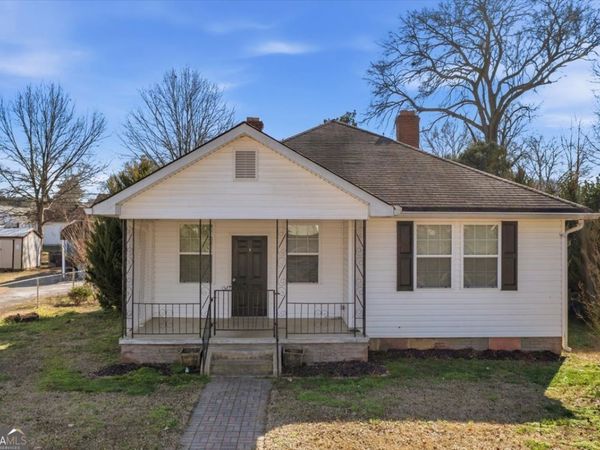 373 Wingfoot Street, Rockmart, GA 30153