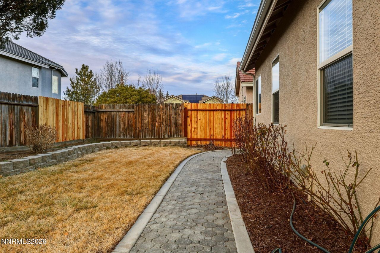 10625 Blue Moon Court, Reno, NV 89521 Photo