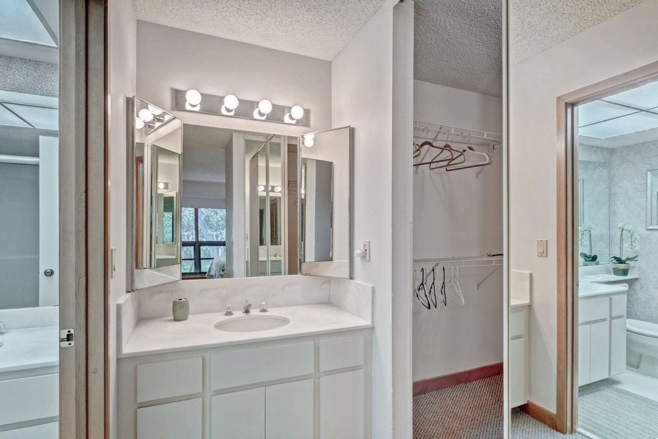 130 Brackenwood Road, Palm Beach Gardens, FL 33418 Photo