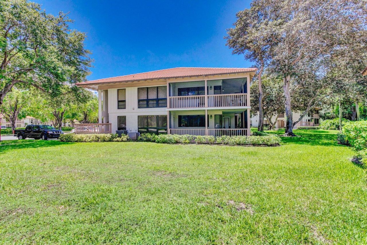 130 Brackenwood Road, Palm Beach Gardens, FL 33418 Photo