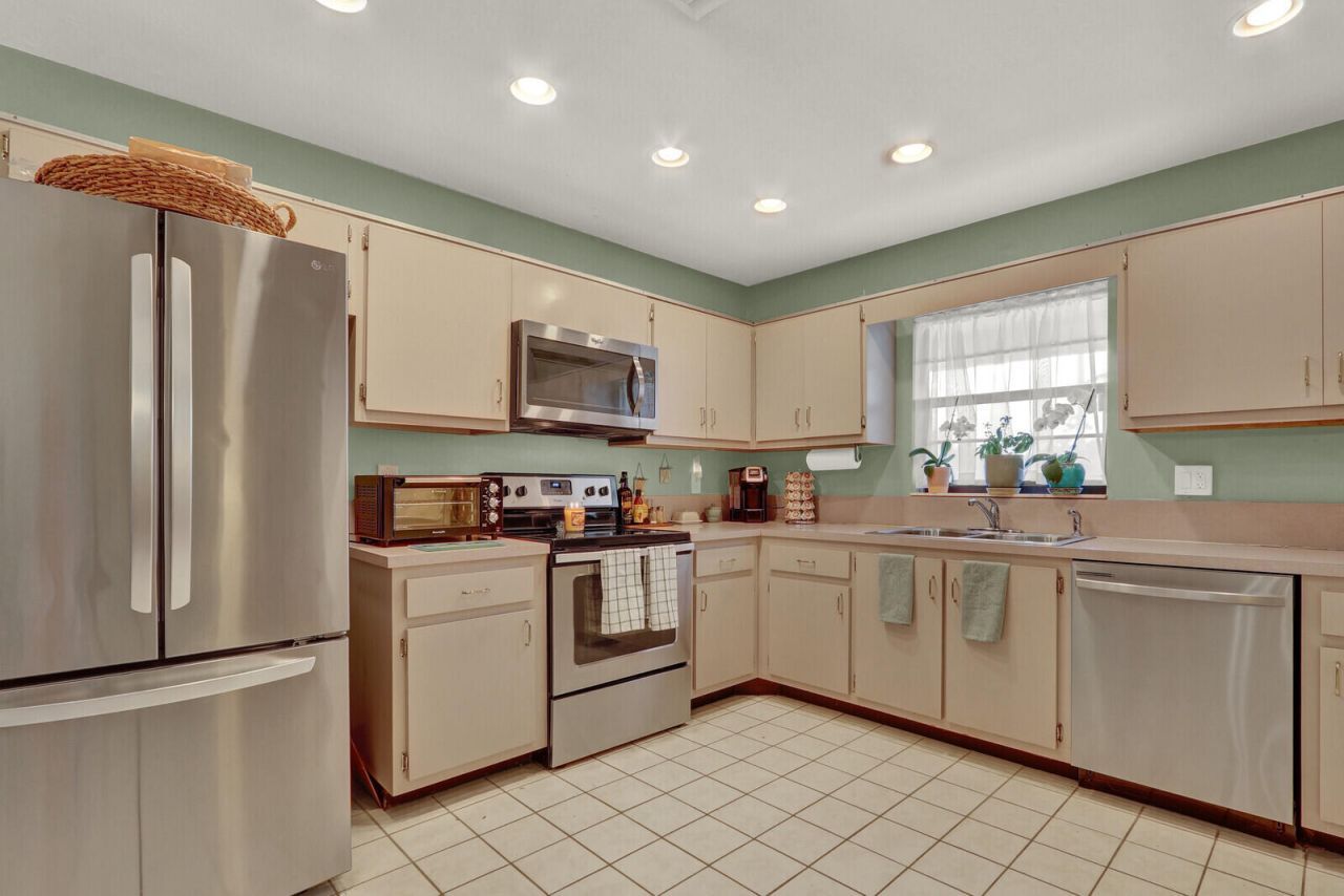 21946 White Pine Terrace, Boca Raton, FL 33428 Photo