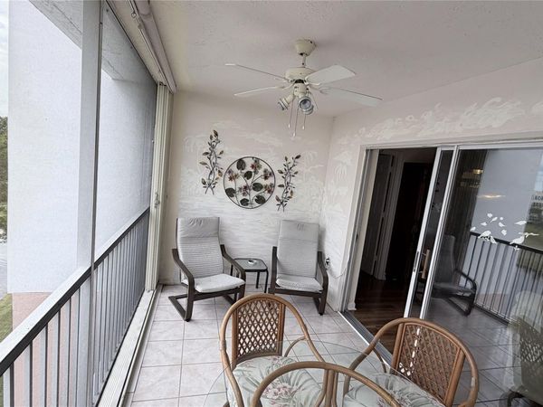 2580 NW 103rd Ave, Unit 406, Sunrise, FL 33322