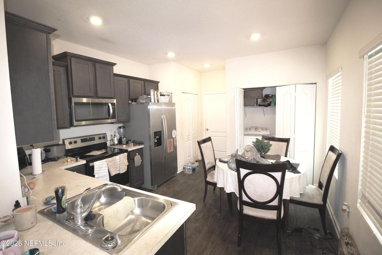 335 Aralia Lane, Jacksonville, FL 32216 Photo