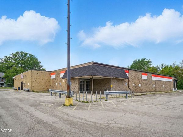 128 W Vine Street, Lima, OH 45804