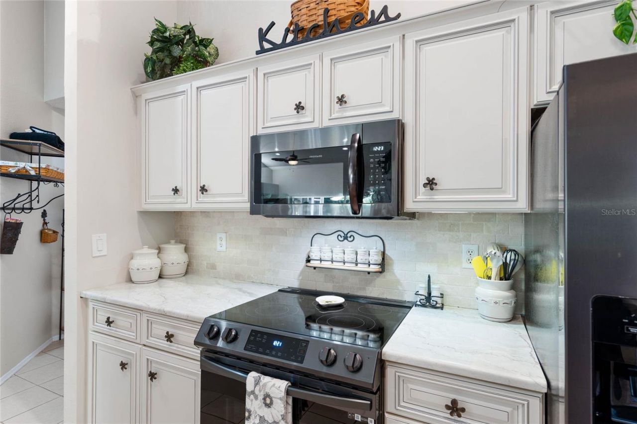 7815 Geneva Lane, Sarasota, FL 34243 Photo