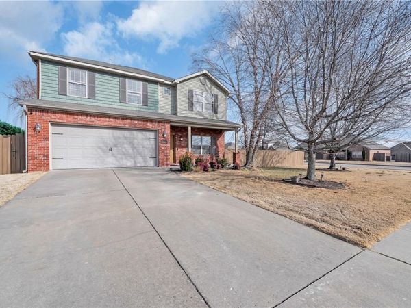 5001 Bay Court, Rogers, AR 72758