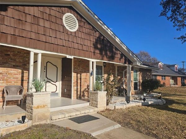 4726 Snow Drive, Mesquite, TX 75150