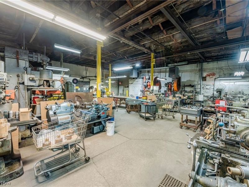 3155 W 33rd Street, Cleveland, OH 44109 Photo 19