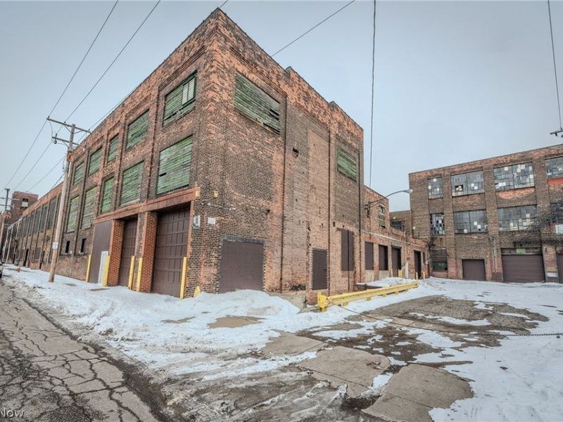 3155 W 33rd Street, Cleveland, OH 44109 Photo 2