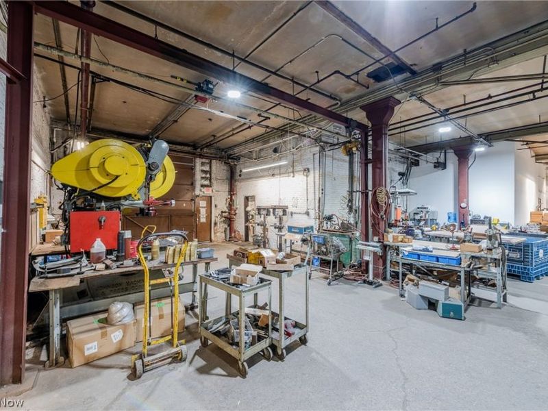 3155 W 33rd Street, Cleveland, OH 44109 Photo 29