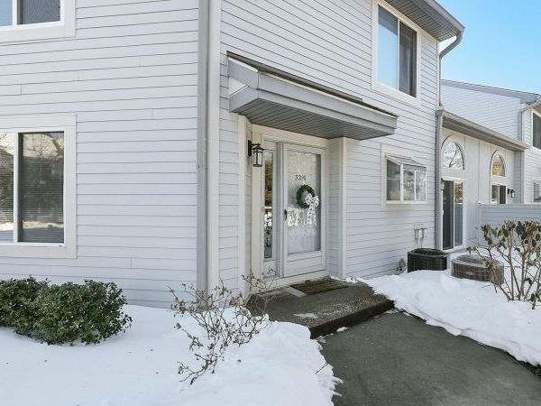 3215 Park Pl, Springfield, NJ 07081