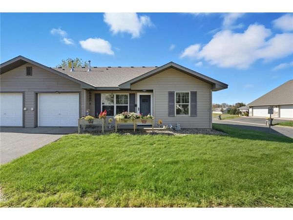 300 Cedar Street, Unit 15, Baldwin, WI 54002